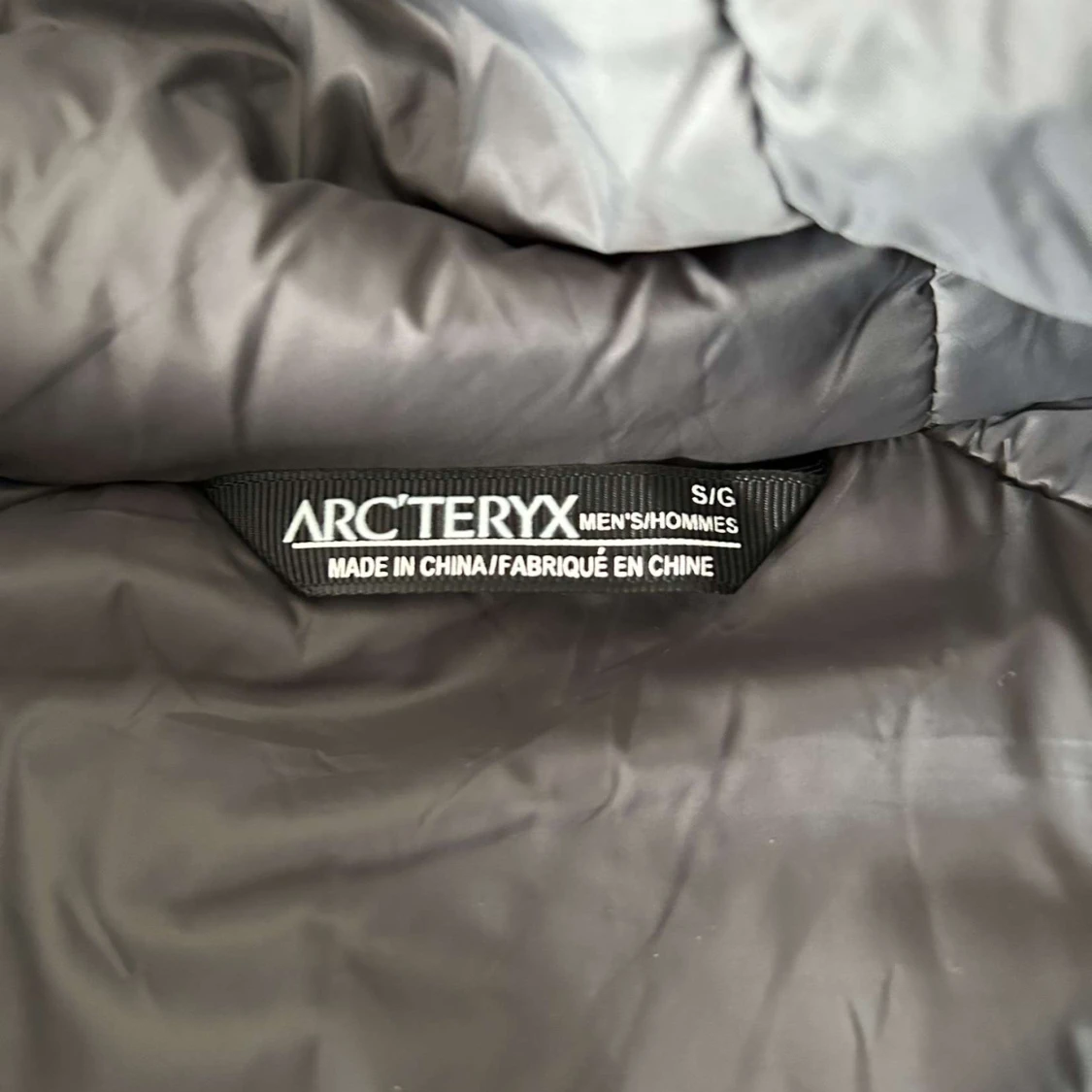 Svart dunjacka från Arc'teryx - 91