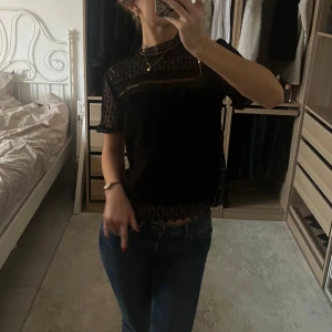 Svart topp - Svart topp💓💓