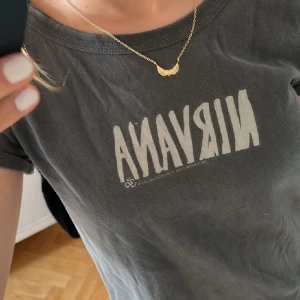 Brandy T-shirt  - En helt oanvänd t-shirt från brandy. Strl e onesize men skulle passa strl xs,s,m