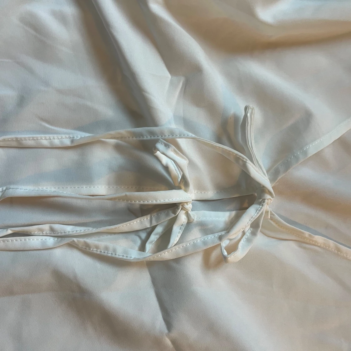 Blus shein vit rosetter - 90