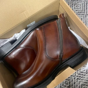 Zara skor - Helt nyskick eftersom de aldrig är använda 