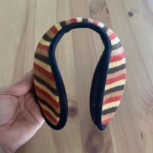 Ear muffs - Used but in good condition 