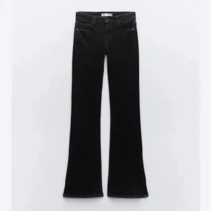 Zara lågmidjade bootcut jeans - Lågmidjade jeans från Zara