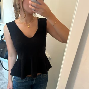 Volangtopp💖 - Volangtopp från hm💖 Storlek xs