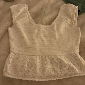 Stickad topp - Jättefin o passar bra till allt💕