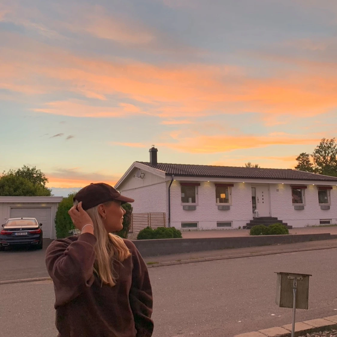 Brun sweatshirt från Gina Tricot