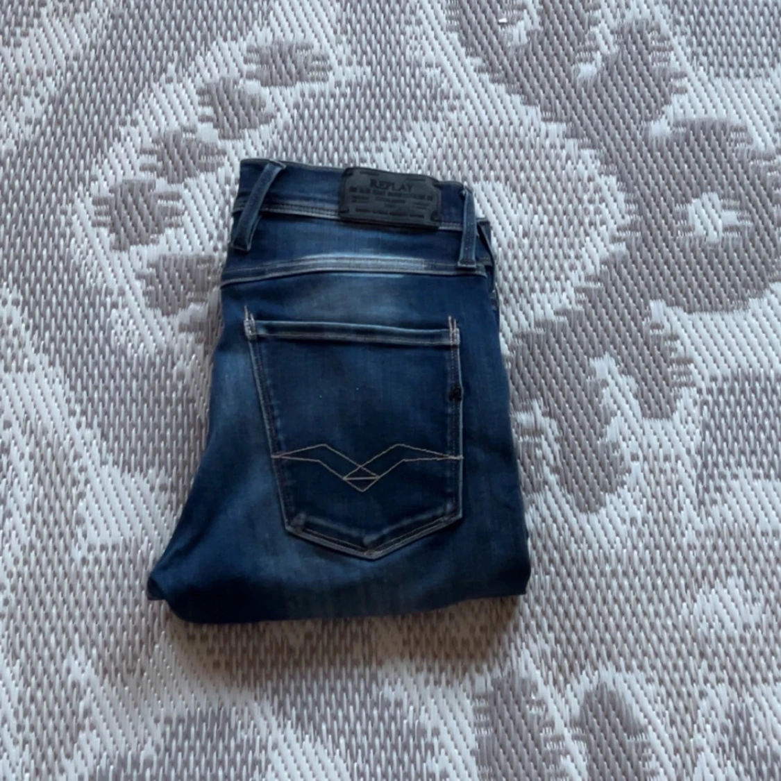 Mörkblå replay byxor  - 2