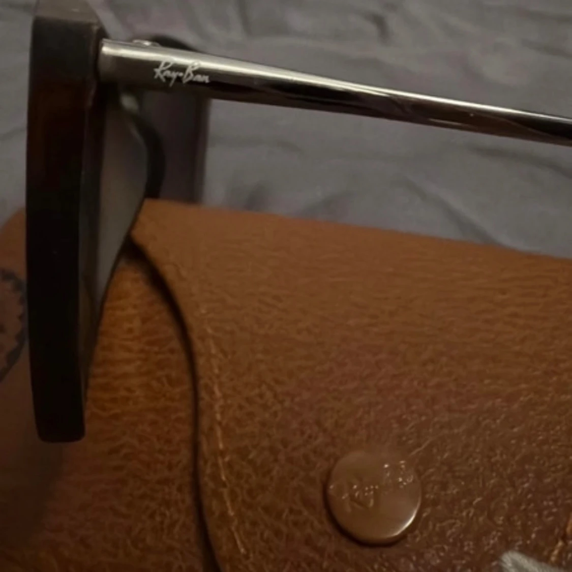 Brunsvarta solglasögon från Ray-Ban - 2