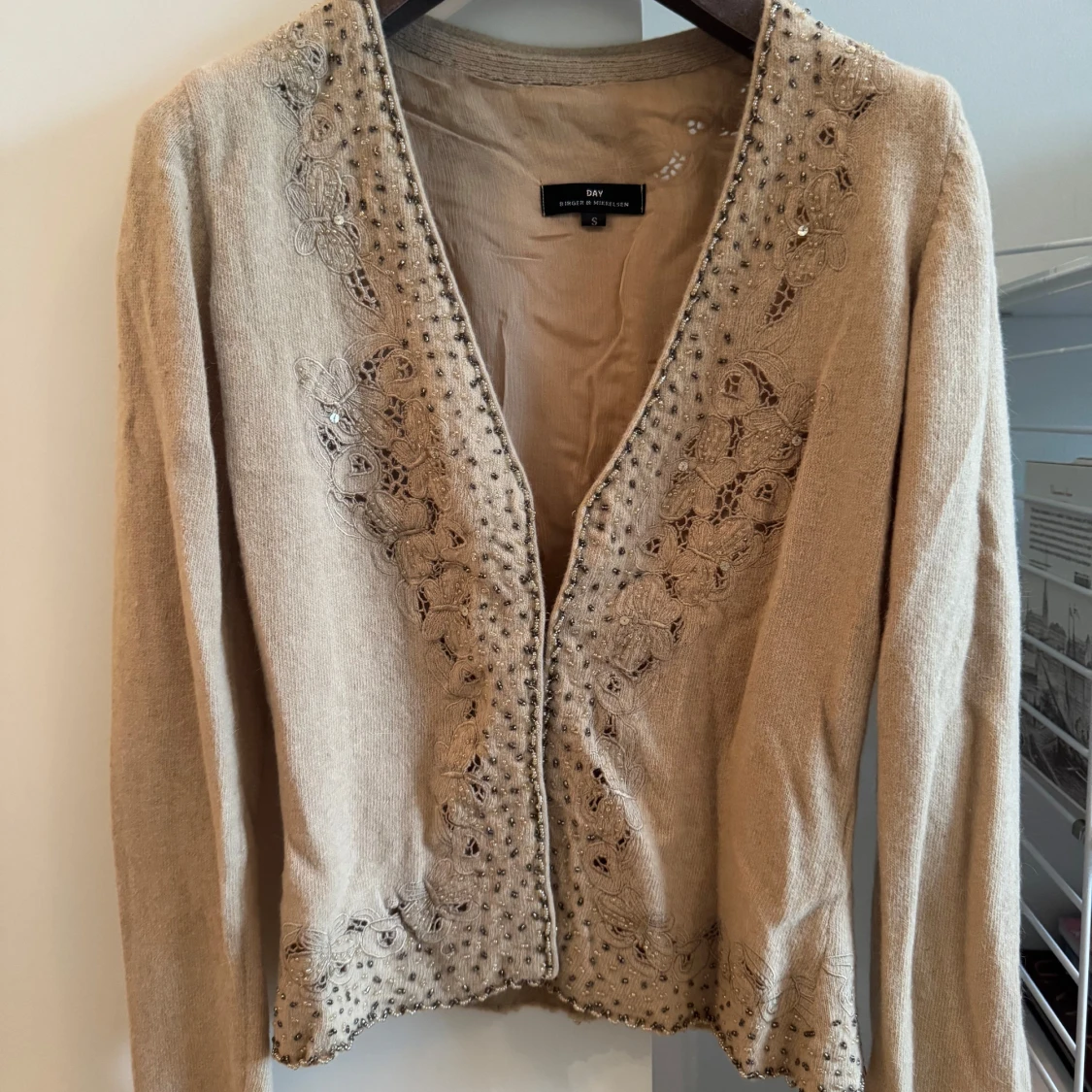 Beige broderad jacka från Day Birger et Mikkelsen