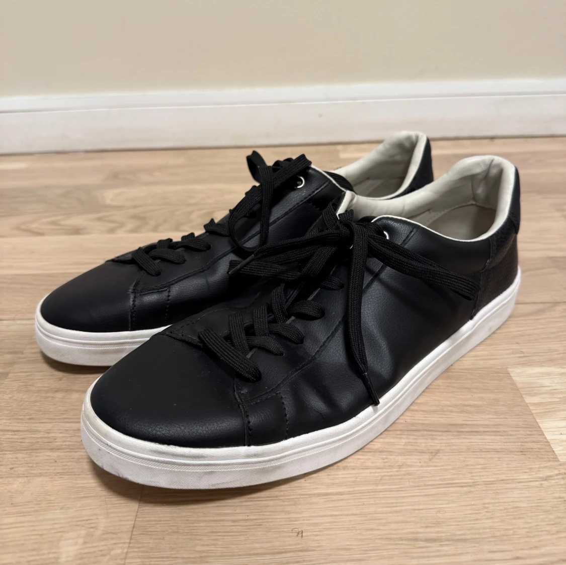 Svarta sneakers från Zara - 3