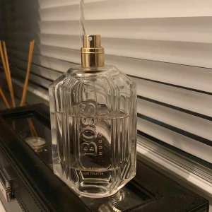 Hugo boss parfym  - Luktar enormt bra!!