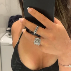 Byta Edblad peak ring  - Edblad peak ring singel i m som jag skulle vilja byta till storlek s😊 Jag kan även sälja den för 199💕