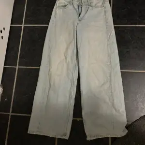 Raka men breda zara jeans, jättebekväma, midwaist