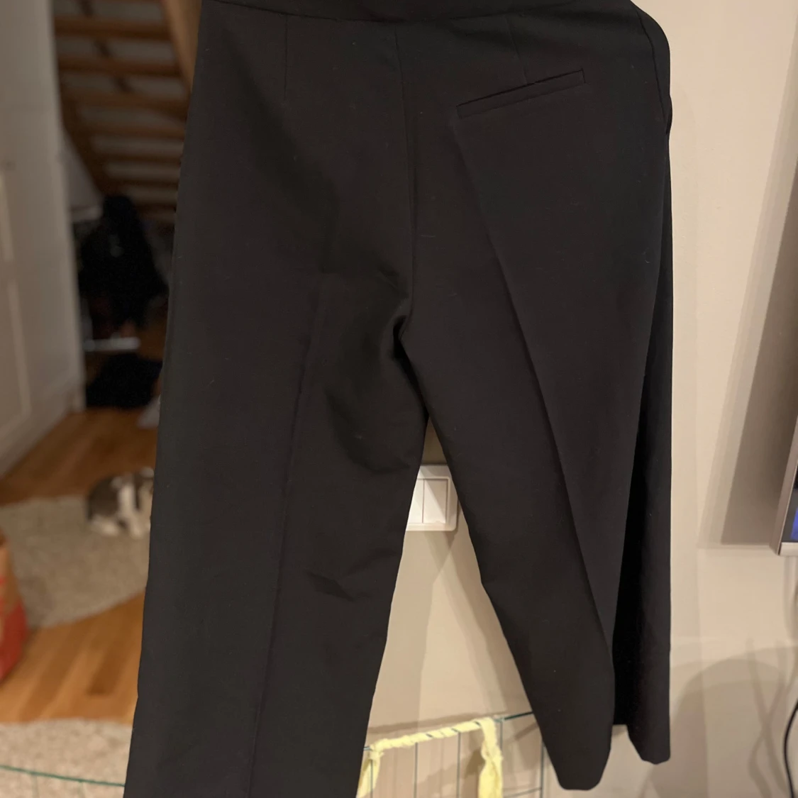 Svarta kostymbyxor från Zara - 91