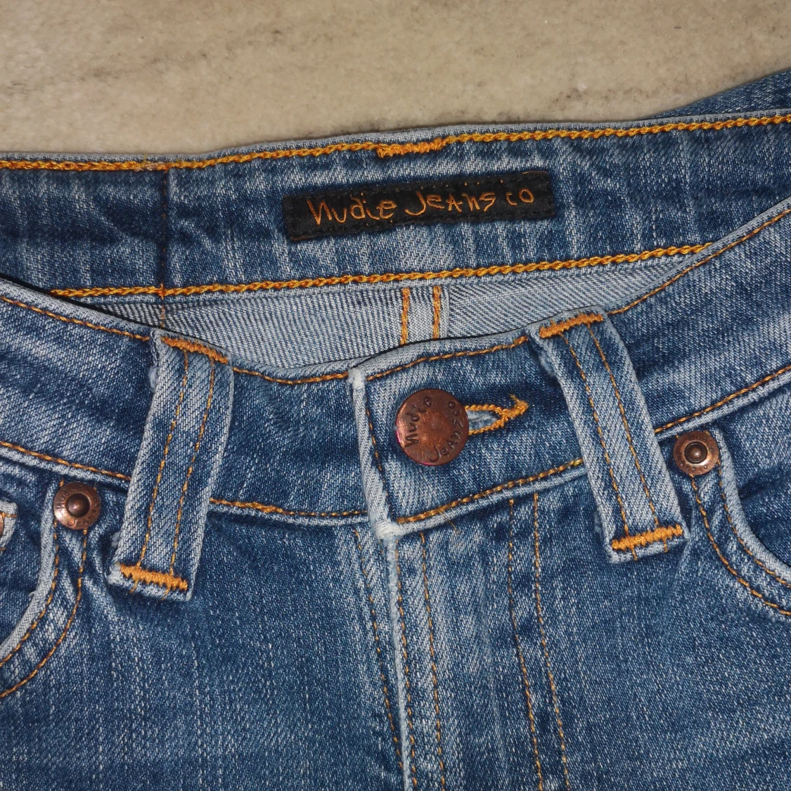 Blå jeans från Nudie Jeans - 92