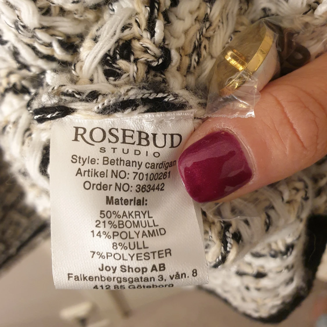 Stickad cardigan - 93