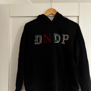 Dondup hoodie - Dondup hoodie, storlek S.  Skick 9,5/10. 