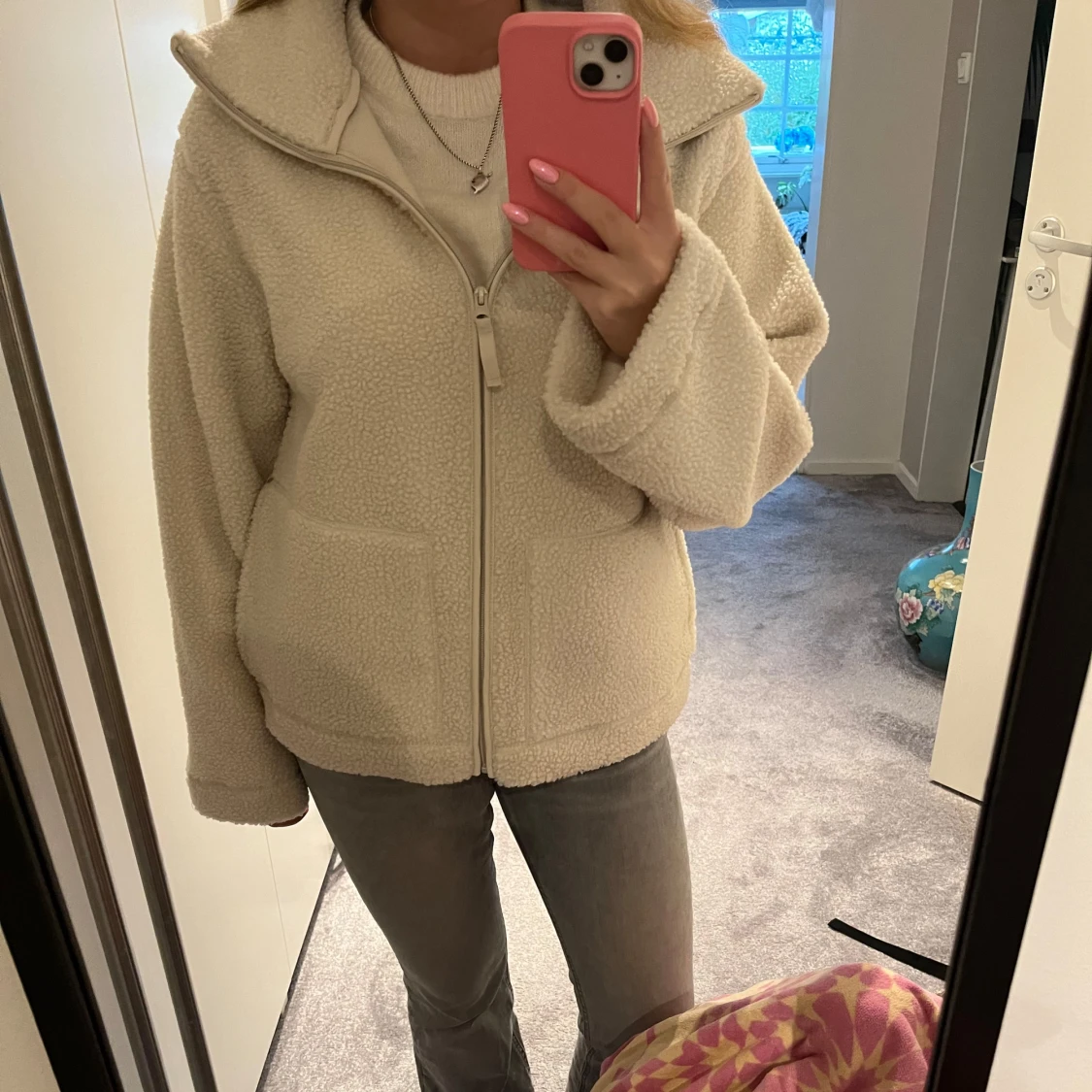 Teddy jacka från H&M  - 90