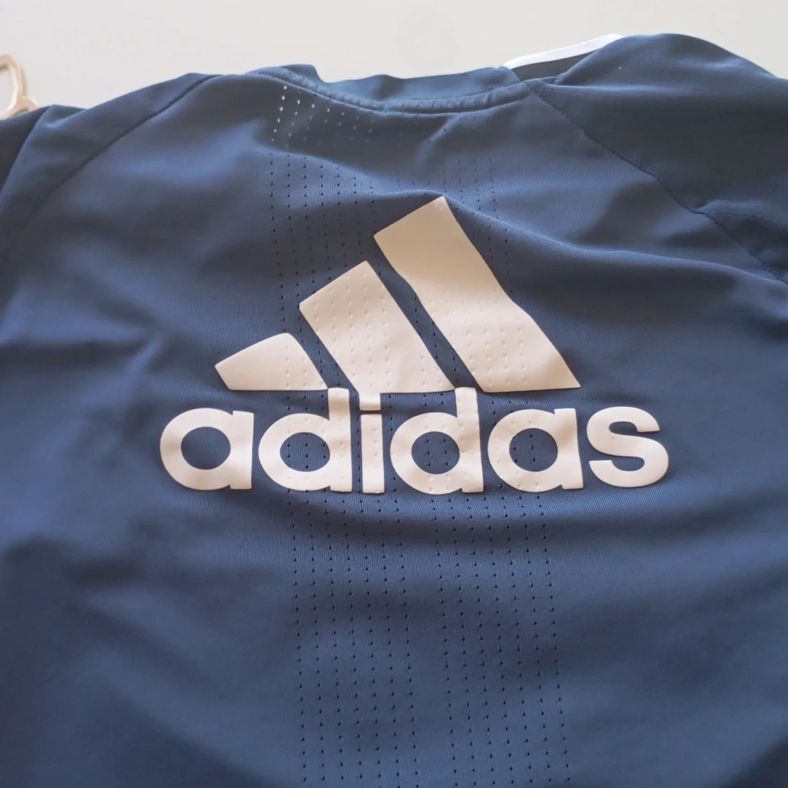 Manchester united - 90