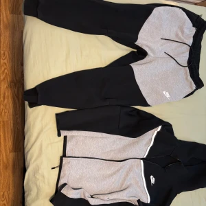 Nike tech (grå svart vit) - Nyskick 