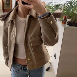 kappa - säljer min fina kappa från zara köpt förra hösten. Inga defekter 