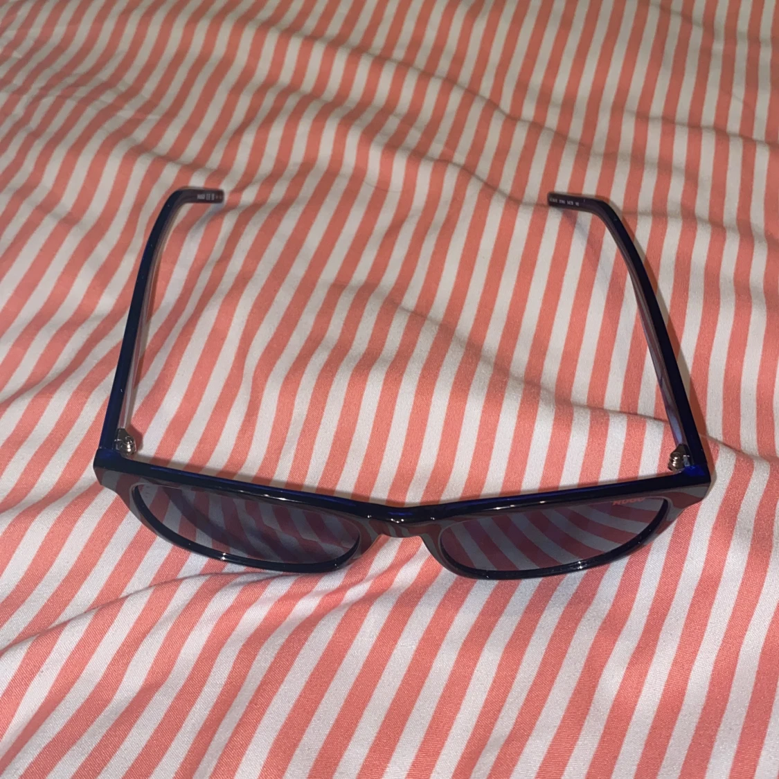 Hugo boss solglasögon  - 93