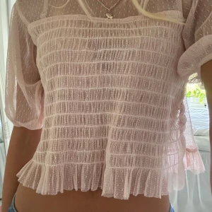 Rosa topp - Super söt rosa topp💞 andvänd fåtal gånger 