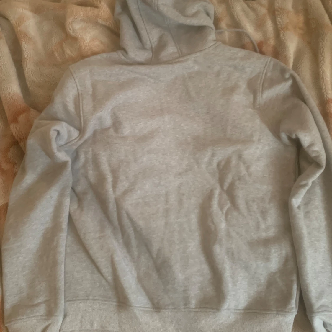 Grå hoodie från Burberry - 90