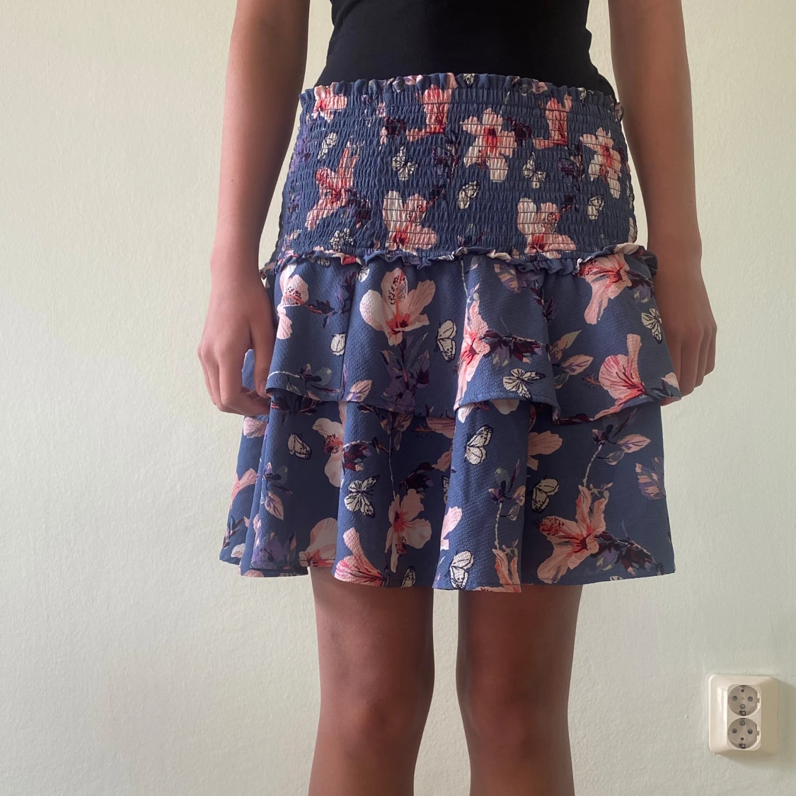 kort blommig kjol💗 - 93