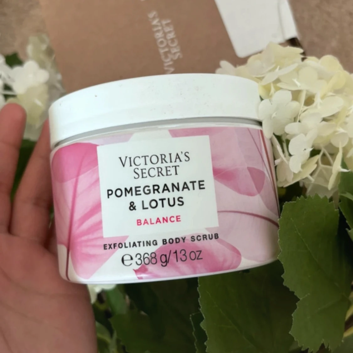 Victoria's Secret Pomegranate & Lotus Exfoliating Body Scrub - 90