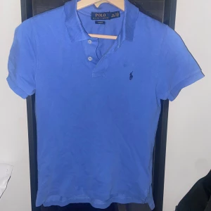 Ralph lauren - Säljer denna piké då den ej passar mig, priset är ej satt i sten