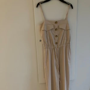 Jumpsuit  - Stretchig resår 