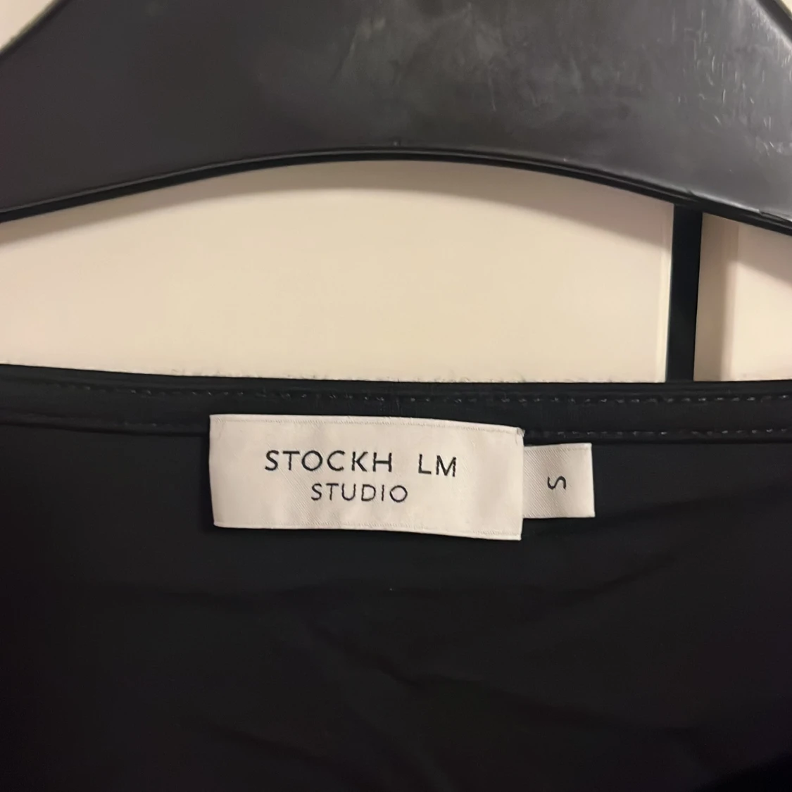 Svart långärmad topp från Stockh LM Studio - 2