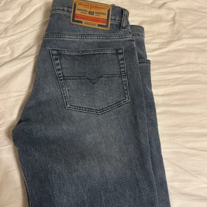 Diesel jeans  - Använda 1 gång så dom är i nyskick, snygga jeans i bra passform 