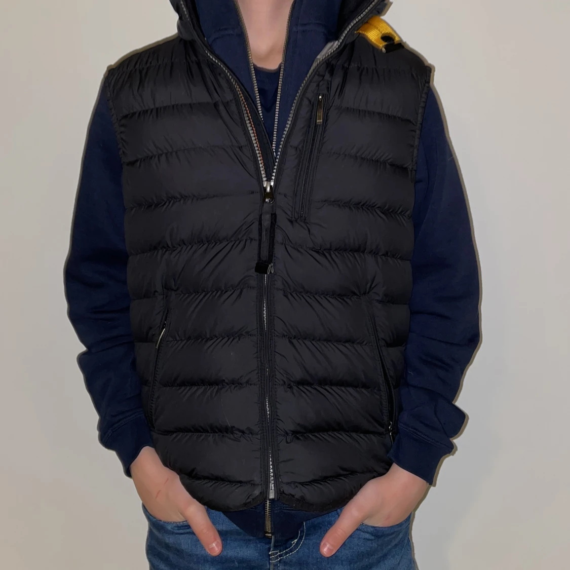 Svart dunväst från Parajumpers - 4