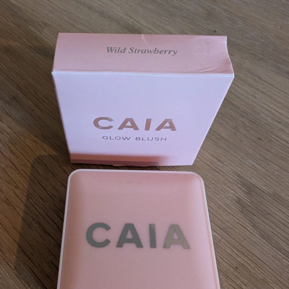 Glow Blush Wild Strawberry från CAIA - 2