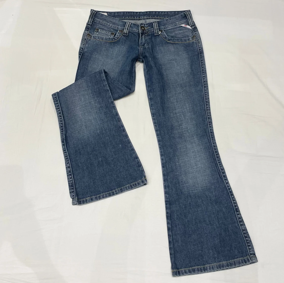 Lågmidjade bootcut jeans🤩 - 1
