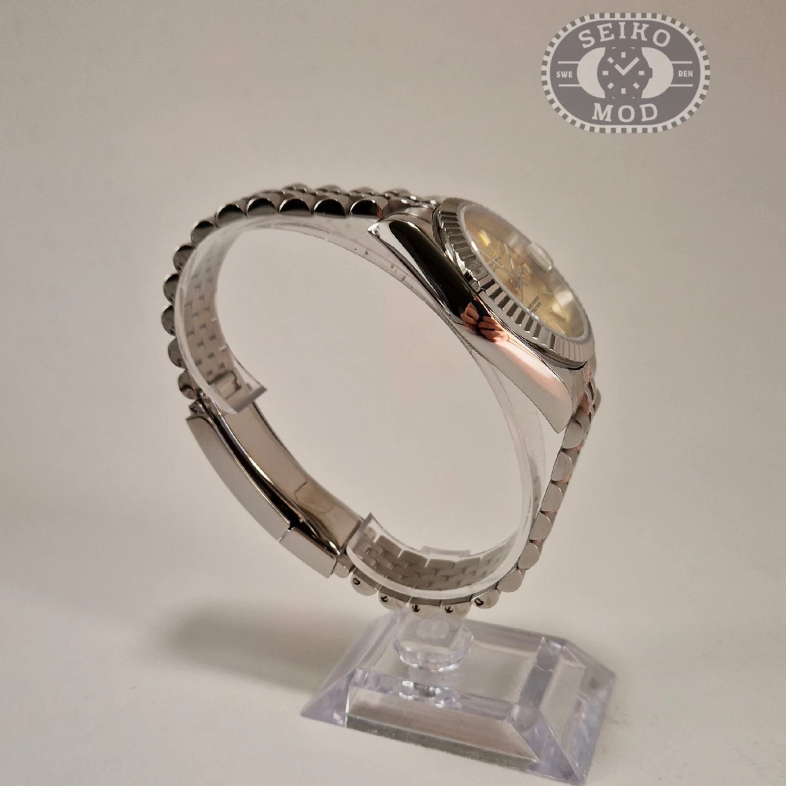 Seiko datejust mod med champange urtavla och jubilee-armband  - 91