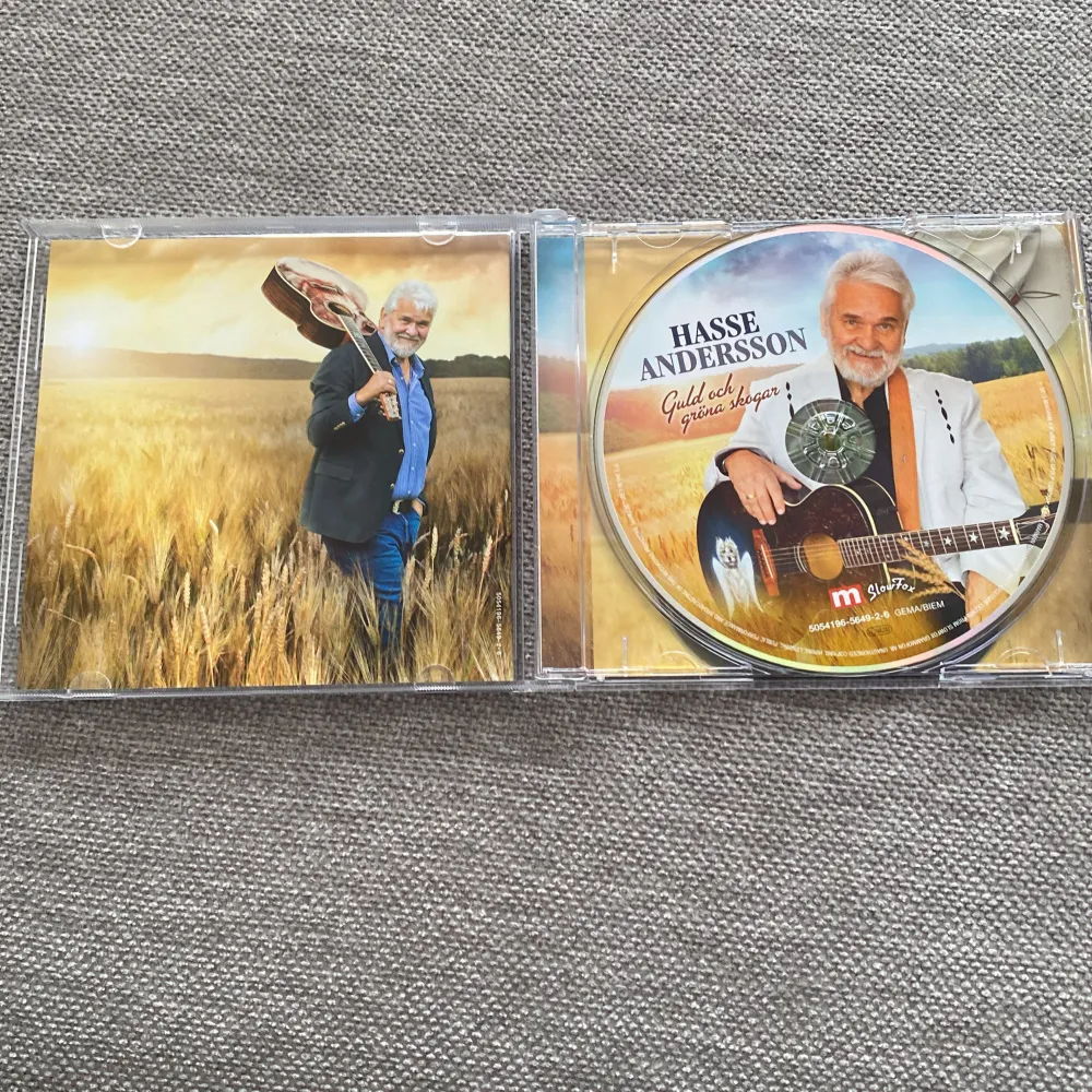 Hasse Andersson cd utan problem . Böcker.