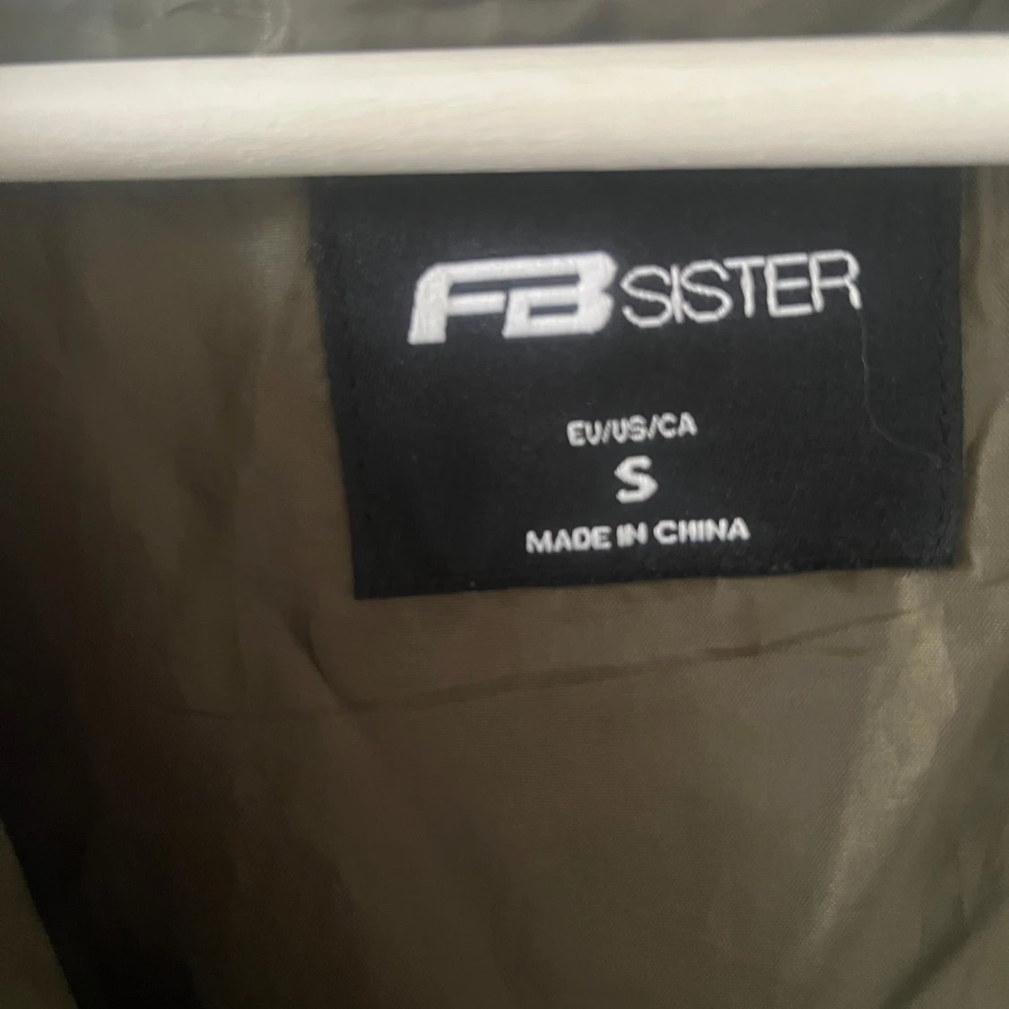 Olivgrön jacka från FB Sister - 91