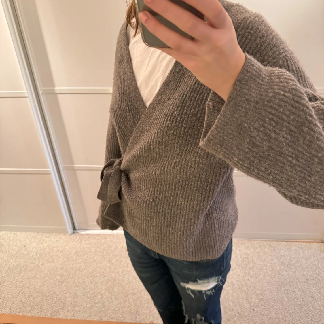 Omlott knyt kofta från &other stories - 91