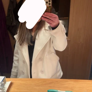 Design by si kappa - Mycket bra skick, säljer då den inte kommer till andvänding💕