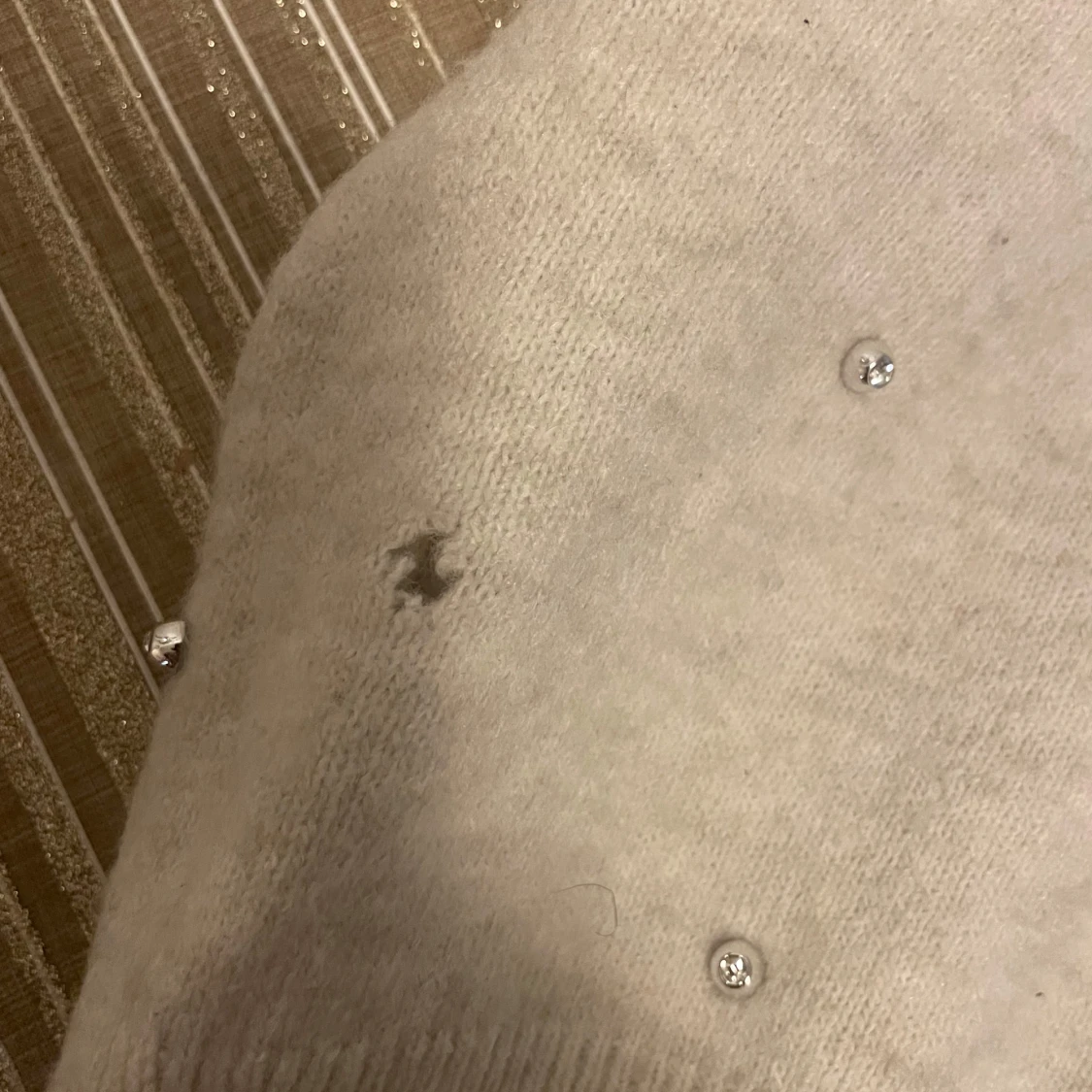  tröja med pärlor - 92