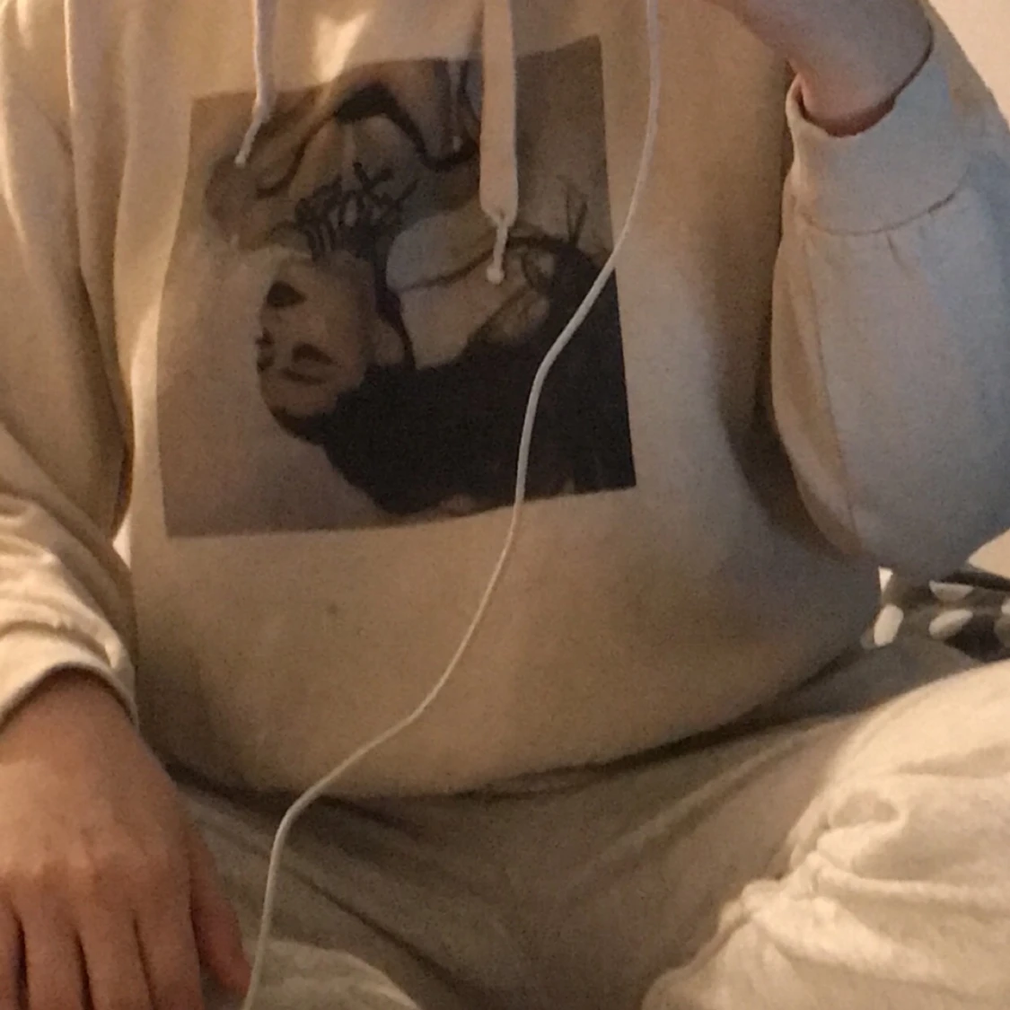 ariana grande hoodie