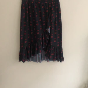 Kjol - Så cool kjol från Nakd. Storlek S och aldrig använd!