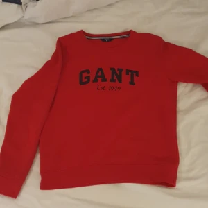 Gant tröja - Använd fåtal gånger, mycket fint skick och skön tröja