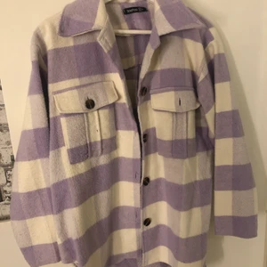 Picknickjacka - Lila rutig filtjacka från boohoo, fint skick