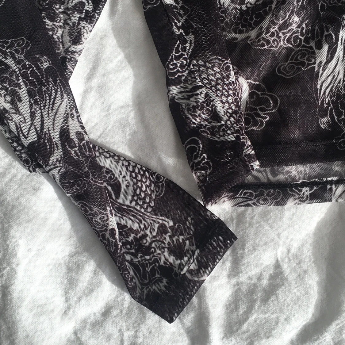 Långärmad Svart Meshtröja m dragon print - 91