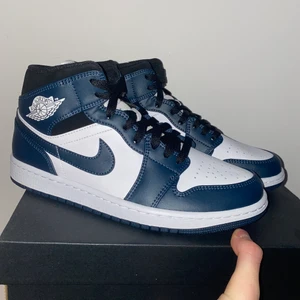 Jordan 1 armory navy - Helt nya! Aldrig testade, mycket fräscha😛