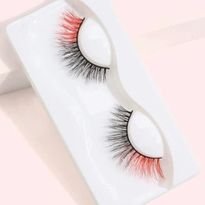 Fransar med färg - Säljer sådana fransar med färg för 69 kr! Vid köp av fler så kan jag fixa paketpris!! Gå in i mitt konto för fler färger/modeller🤍   Finns i färgerna: Blå Rosa Röd Orange